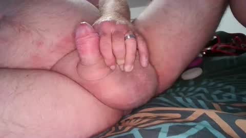 Snapshot of benawhile chatting on 10.10.25 benawhile online show from 10.10.25