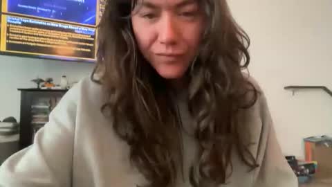 Snapshot of bendlikebecks chatting on 04.30.26 bendlikebecks online show from 04.30.26