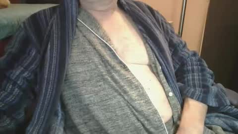 Snapshot of bendrinkin chatting on 03.23.26 bendrinkin online show from 03.23.26