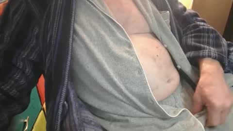 Snapshot of bendrinkin chatting on 04.06.26 bendrinkin online show from 04.06.26