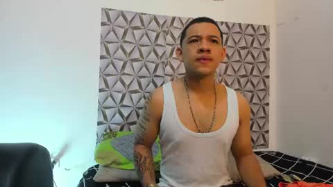 Snapshot of benjamin_lichx chatting on 06.12.26 Benjamin online show from 06.12.26