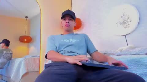 BENJAMIN online show from 06.24.26