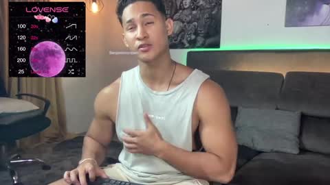 Snapshot of benjamincooperk1 chatting on 03.10.25 benjamincooperk online show from 03.10.25
