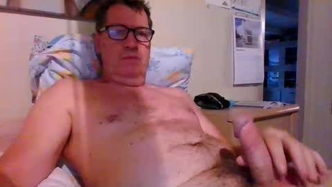 Snapshot of bennybutterfly007 chatting on 09.09.25 bennybutterfly007 online show from 09.09.25