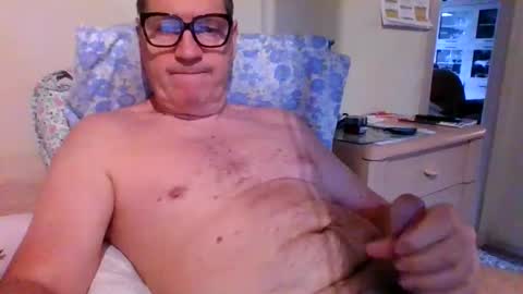 bennybutterfly007 online show from 12.19.25