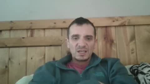 Snapshot of bennymn chatting on 12.01.25 benny and innocentvixon online show from 12.01.25