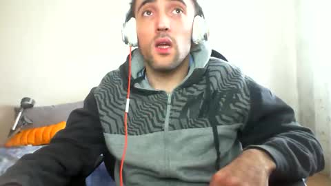 bentish online show from 12.21.25