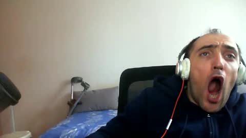 Snapshot of bentish chatting on 03.16.26 bentish online show from 03.16.26