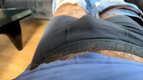 Snapshot of benz10001 chatting on 12.08.24 benz10001 online show from 12.08.24