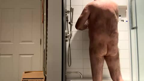 Snapshot of benz10001 chatting on 09.09.25 benz10001 online show from 09.09.25