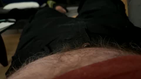 Snapshot of benz10001 chatting on 09.27.25 benz10001 online show from 09.27.25