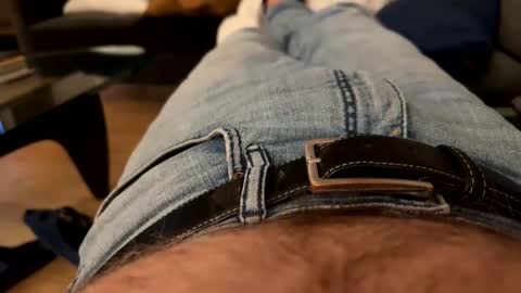 Snapshot of benz10001 chatting on 10.04.25 benz10001 online show from 10.04.25