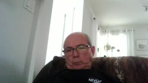 bernard1102 online show from 01.08.26