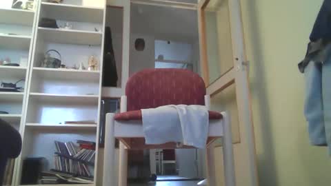 Snapshot of berra3232 chatting on 10.22.25 berra online show from 10.22.25