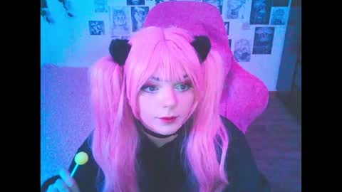 BerrieKitten online show from 04.28.26