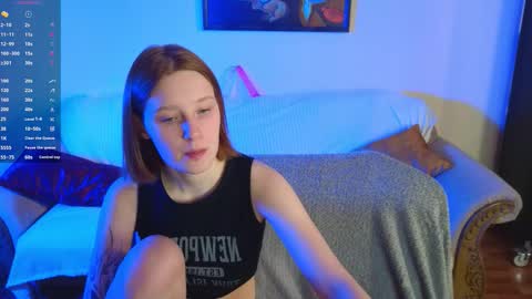 Snapshot of berry_assortment chatting on 09.17.25 Your sweet Tara and Eva online show from 09.17.25