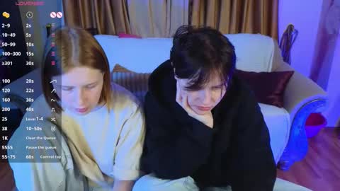 Snapshot of berry_assortment chatting on 09.22.25 Your sweet Tara and Eva online show from 09.22.25