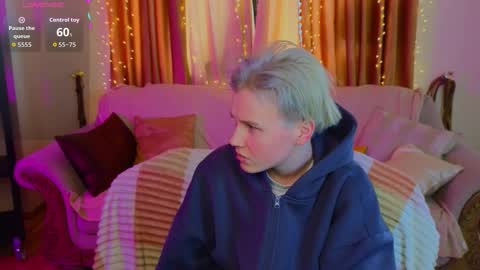 Snapshot of berry_assortment chatting on 02.05.26 Your sweet Tara and Eva online show from 02.05.26