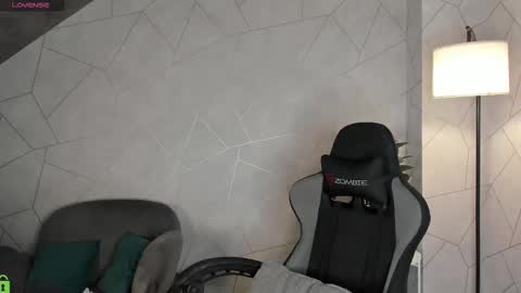 Berta  online show from 11.11.25