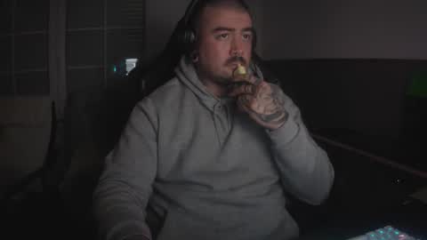 Snapshot of berto3389 chatting on 02.02.26 berto3389 online show from 02.02.26