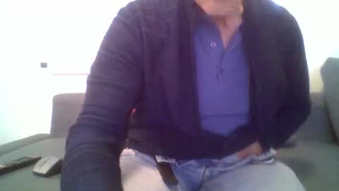 Snapshot of besi620901 chatting on 02.27.26 besi620901 online show from 02.27.26