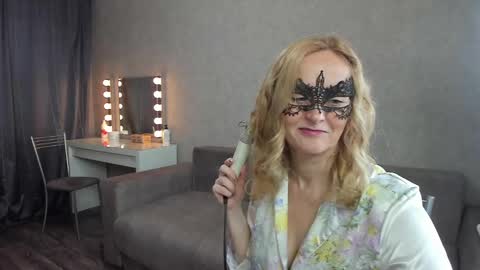 Snapshot of best__angelica chatting on 01.20.25 best__angelica online show from 01.20.25