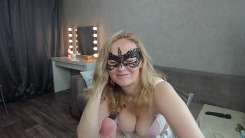 Snapshot of best__angelica chatting on 01.20.25 best__angelica online show from 01.20.25