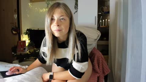 Vicky   online show from 01.02.25