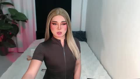 bestgirljulia online show from 02.24.26