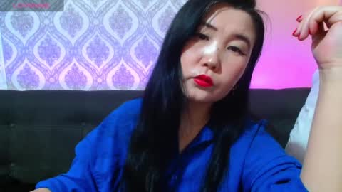 Snapshot of bet_lu chatting on 02.14.25 Bet Lu online show from 02.14.25