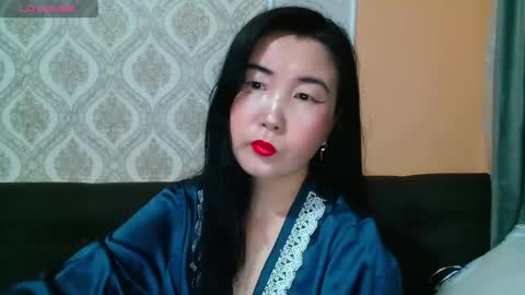Snapshot of bet_lu chatting on 02.17.25 Bet Lu online show from 02.17.25