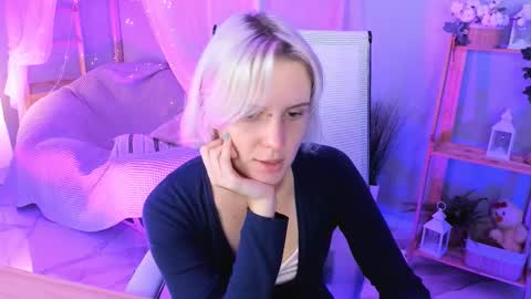 Snapshot of bethanycloud chatting on 10.14.25 Bethany online show from 10.14.25