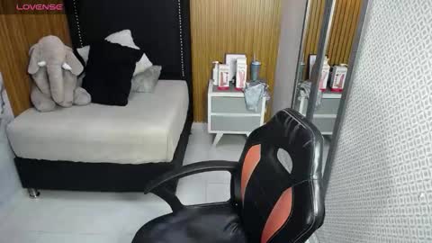 carolina  online show from 01.15.26