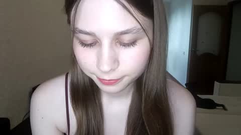 Leila online show from 06.26.26