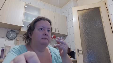 Snapshot of bethnorth chatting on 09.19.25 bethnorth online show from 09.19.25