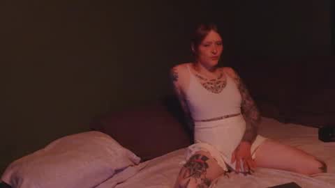 Snapshot of betsybradcock chatting on 03.19.26 Betsy online show from 03.19.26