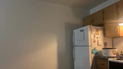 Snapshot of betterconvobesttime chatting on 11.25.25 Best Time and Even better Convo online show from 11.25.25