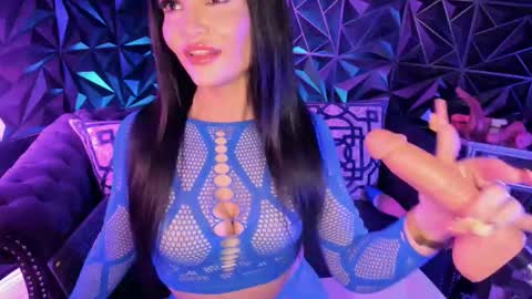 NatashaxoBangs online show from 02.18.26