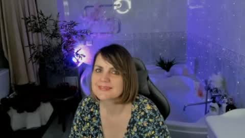 Snapshot of bettygibsonn chatting on 03.30.26 Betty online show from 03.30.26