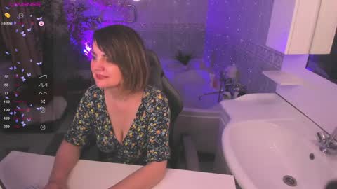 Snapshot of bettygibsonn chatting on 04.02.26 Betty online show from 04.02.26