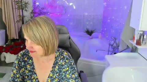 Snapshot of bettygibsonn chatting on 05.15.26 Betty online show from 05.15.26