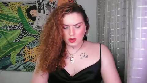 bettytaylor23 online show from 11.14.25