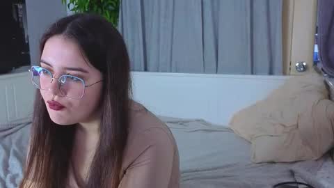 Snapshot of bettywatkins chatting on 12.03.25 bettywatkins online show from 12.03.25