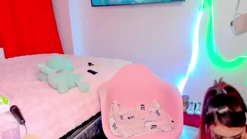 danni online show from 10.23.25