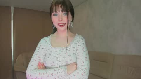 Snapshot of beverlyvegas chatting on 05.13.26 Jany online show from 05.13.26