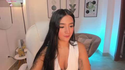 beverlyy johnson online show from 09.27.25