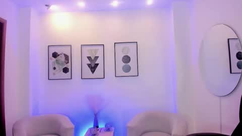 Snapshot of beverlyy_johnson chatting on 01.18.26 beverlyy johnson online show from 01.18.26