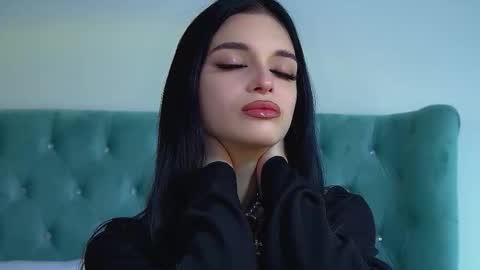 Snapshot of beverlyyork chatting on 02.04.26 Beverly online show from 02.04.26