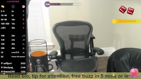 Snapshot of bex_black chatting on 11.01.25 Bex Black online show from 11.01.25