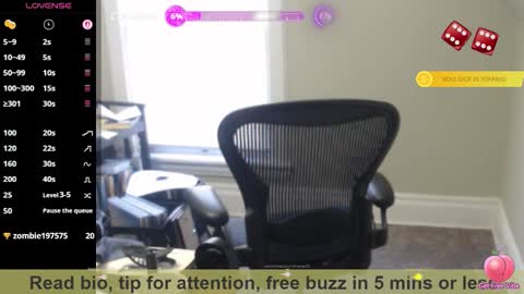 Snapshot of bex_black chatting on 11.12.25 Bex Black online show from 11.12.25